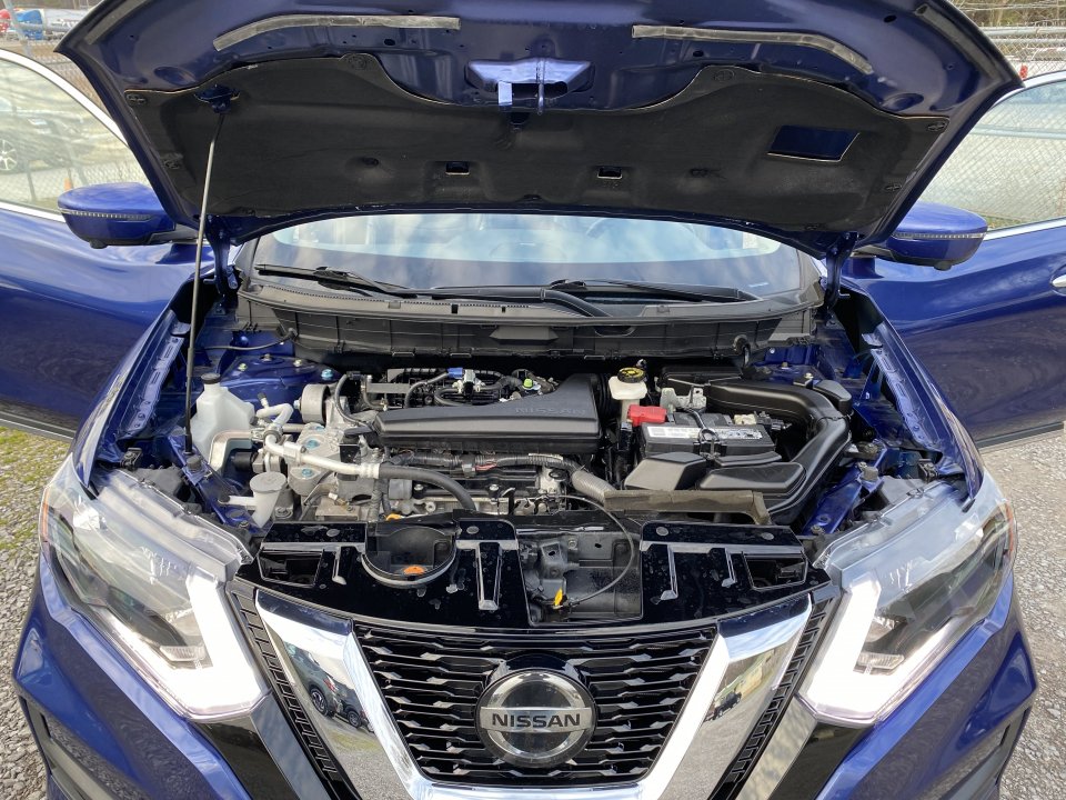 Used 2018 Nissan Rogue SL FWD image 19