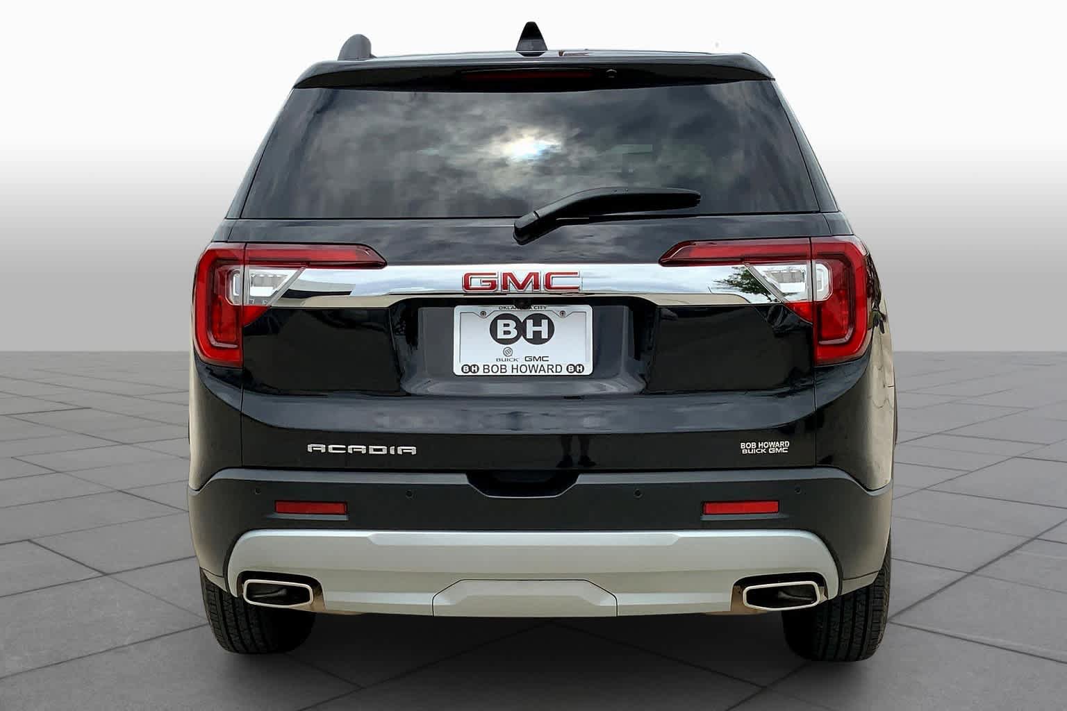 Used 2020 GMC Acadia SLT w/ Premium Package FWD image 5