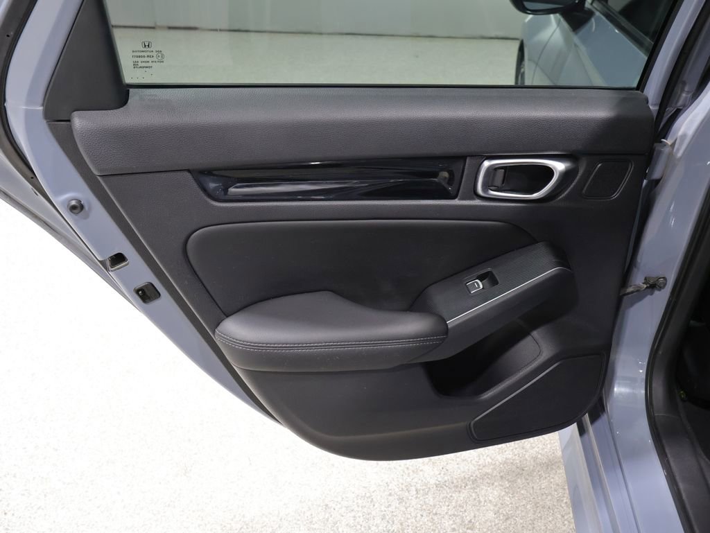 Used 2022 Honda Civic Touring image 19