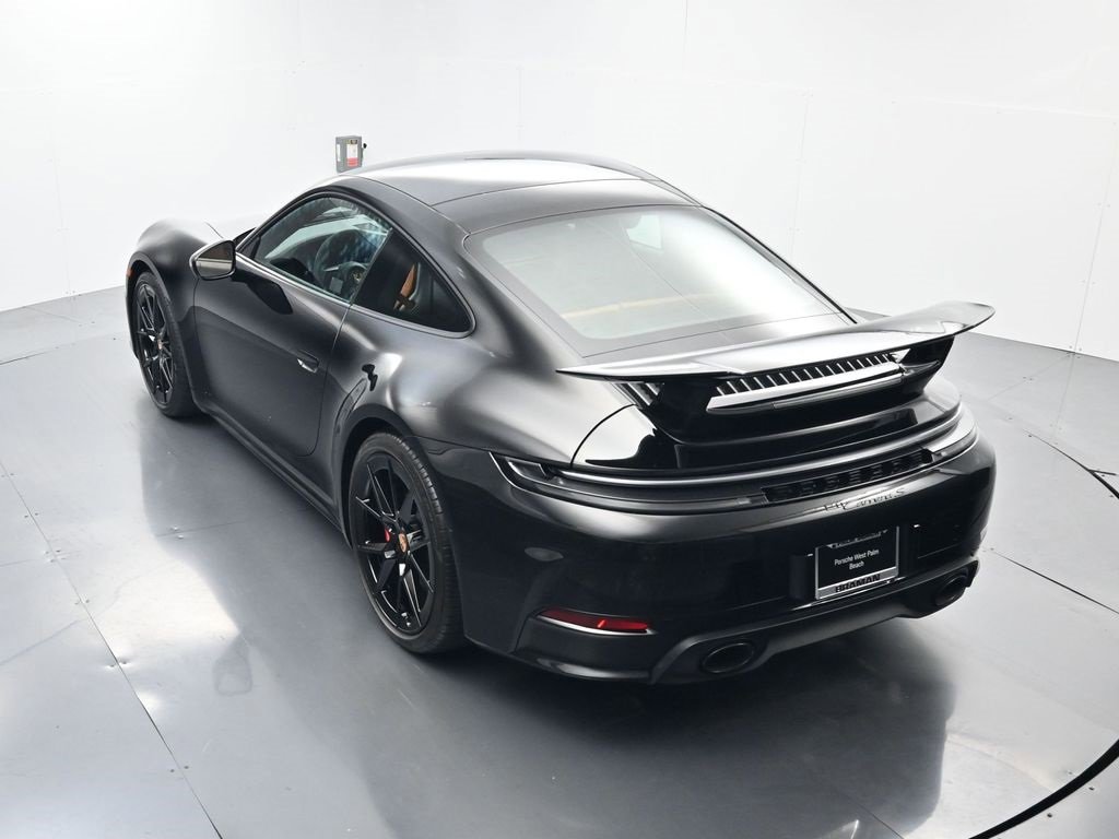 Used 2026 Porsche 911 Carrera S image 39