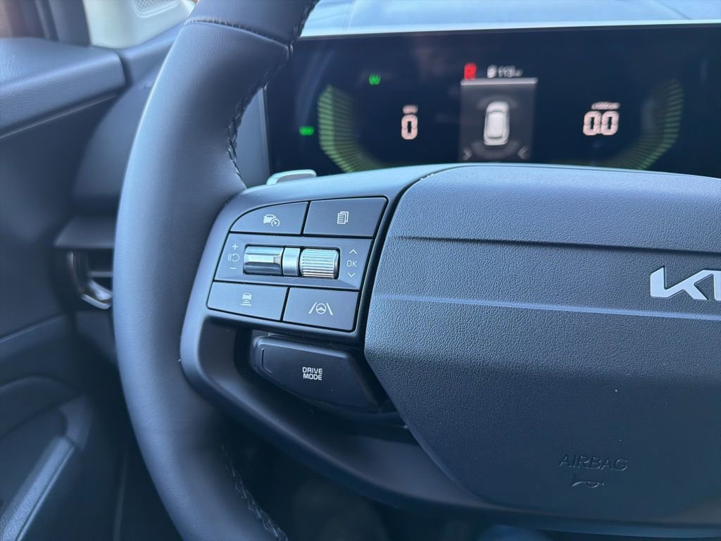 New 2026 Kia Sportage EX image 34