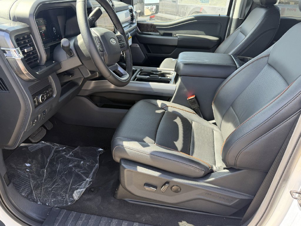 Used 2026 Ford F250 Lariat RWD image 27