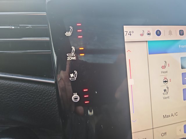 Used 2022 Jeep Wagoneer Series II w/ Premium Group I image 17