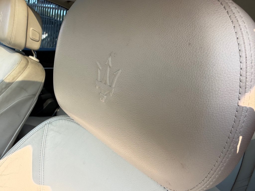 Used 2016 Maserati Ghibli RWD image 31