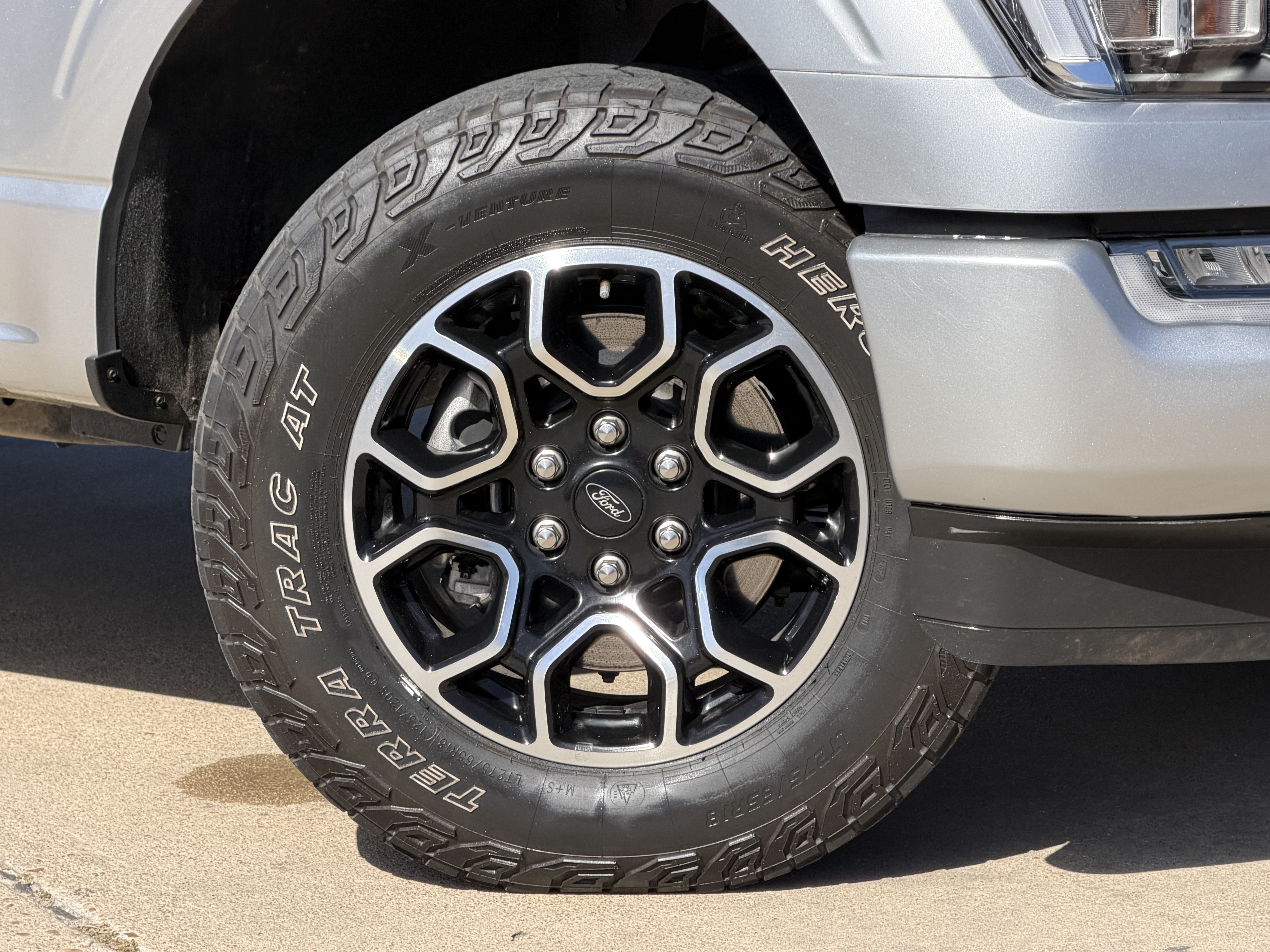 Used 2023 Ford F150 XLT w/ Equipment Group 302A High AWD/4WD image 3