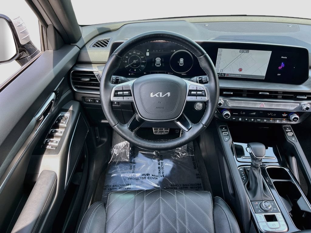 Used 2025 Kia Telluride SX X-Line AWD/4WD image 24