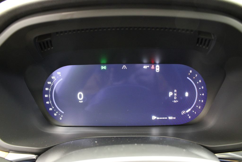 New 2026 Volvo XC60 B5 Plus w/ Protection Package Premier AWD/4WD image 10