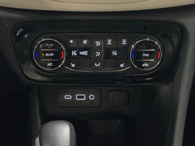 Used 2023 Buick Encore GX Essence w/ Experience Buick Package image 31