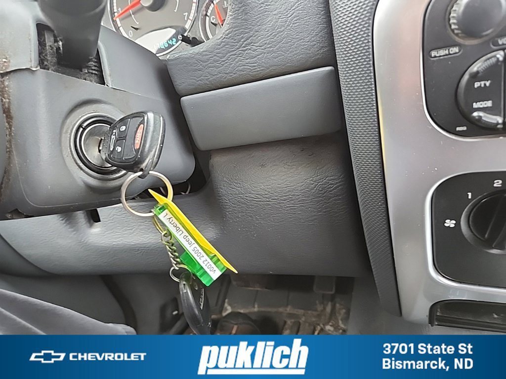 Used 2005 Jeep Liberty Limited AWD/4WD image 18