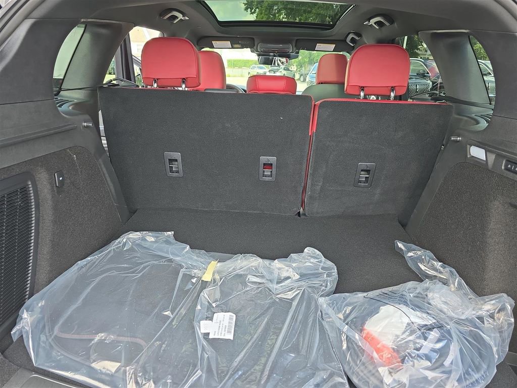 New 2025 Lincoln Corsair Grand Touring w/ Equipment Group 302A image 28