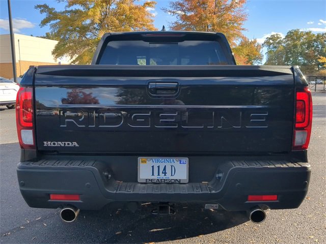 Used 2025 Honda Ridgeline Black Edition image 5