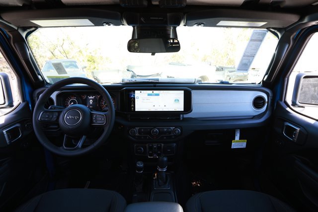 New 2026 Jeep Gladiator Sport image 28