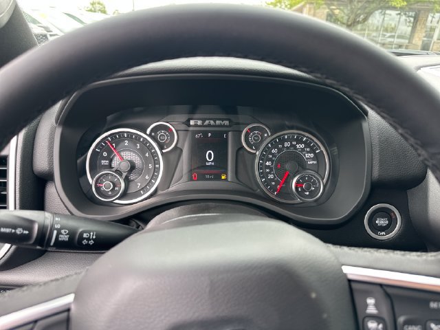 New 2027 RAM 1500 4x4 Crew Cab image 24