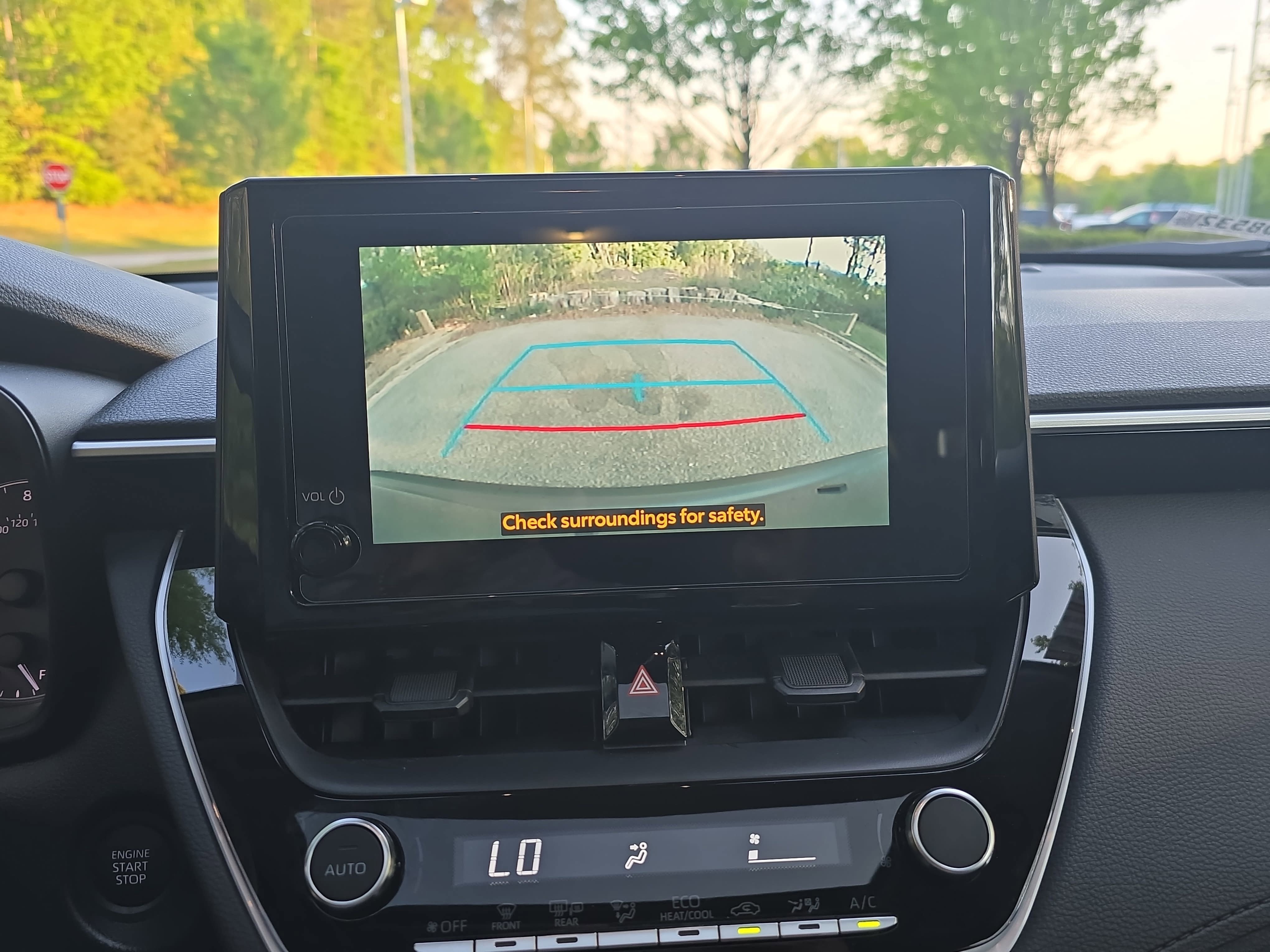 Used 2024 Toyota Corolla Cross LE w/ Moonroof Package image 20