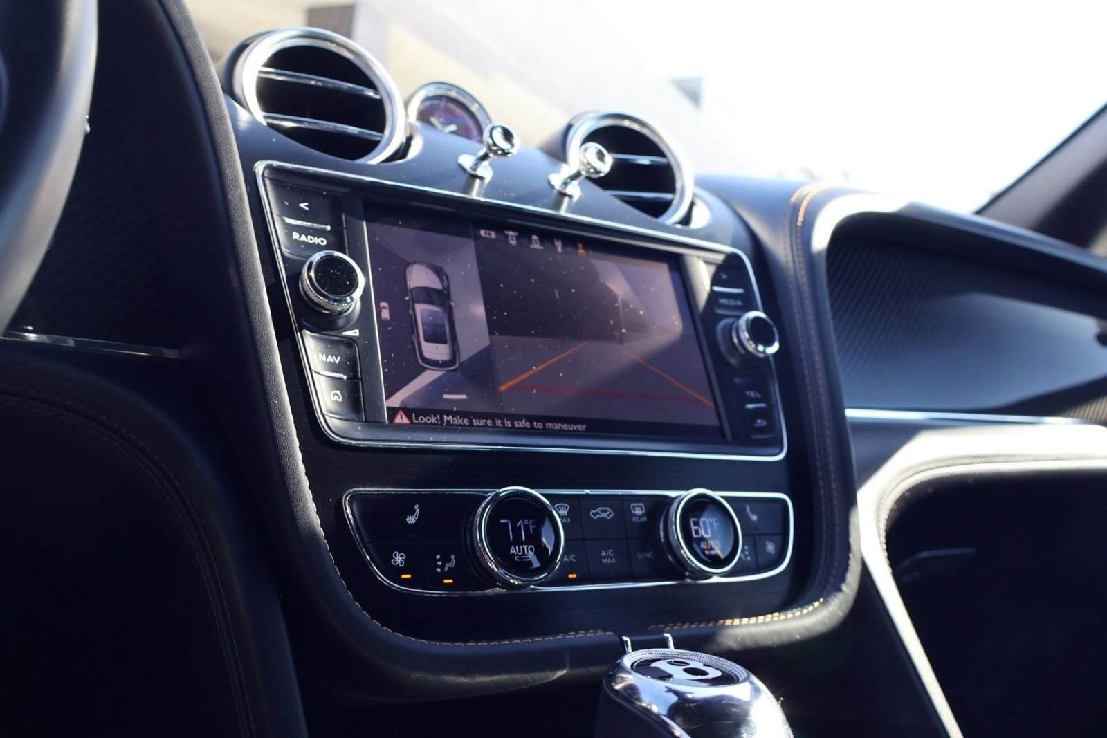 Certified 2019 Bentley Bentayga image 19