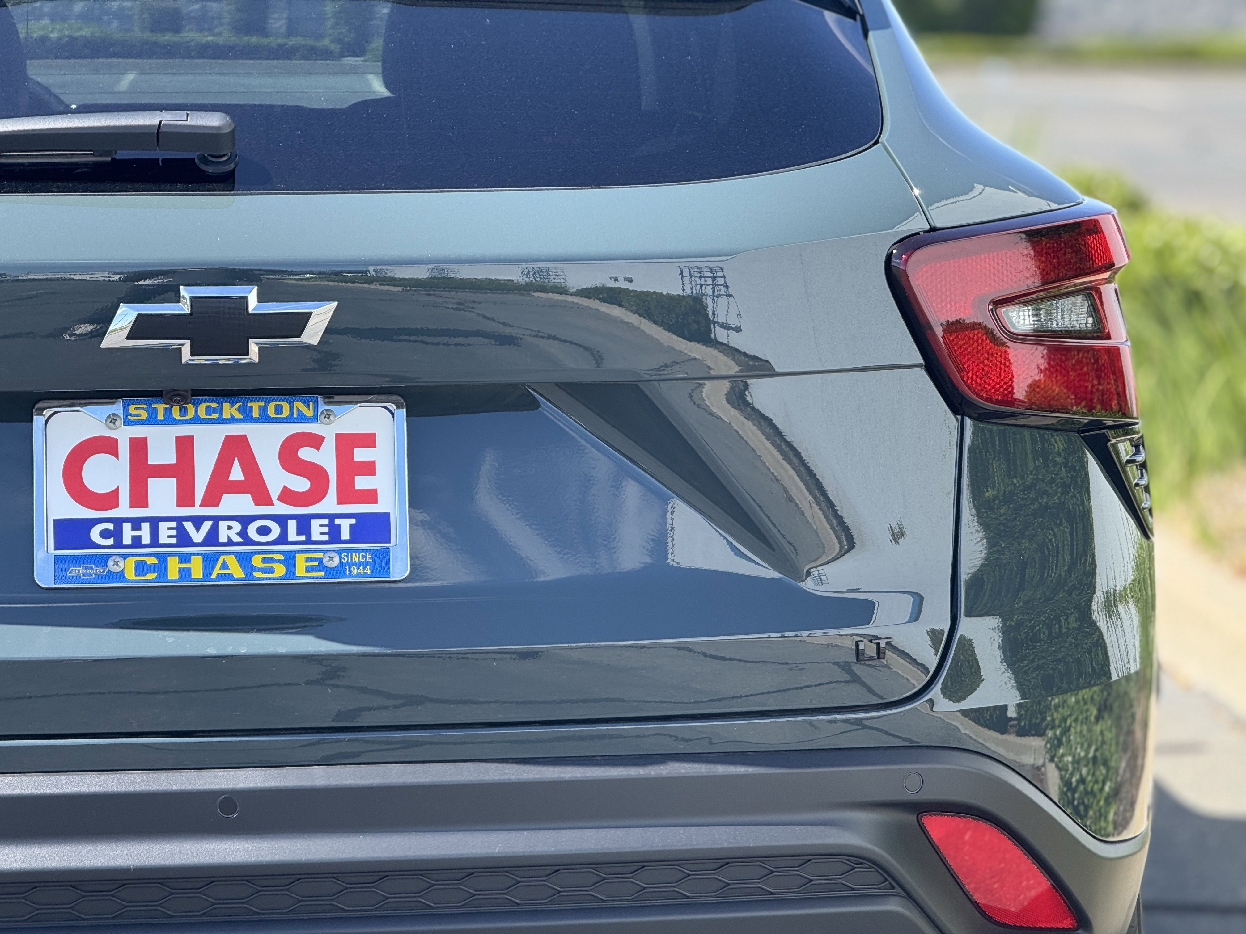 New 2026 Chevrolet Trax LT w/ Driver Confidence Package image 8