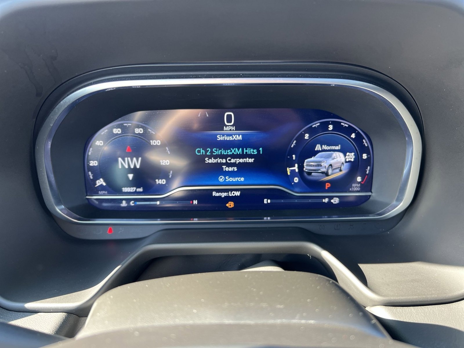 Used 2023 Chevrolet Tahoe RST w/ Luxury Package image 17