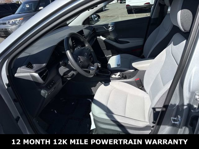 Used 2022 Hyundai Ioniq SE FWD image 14