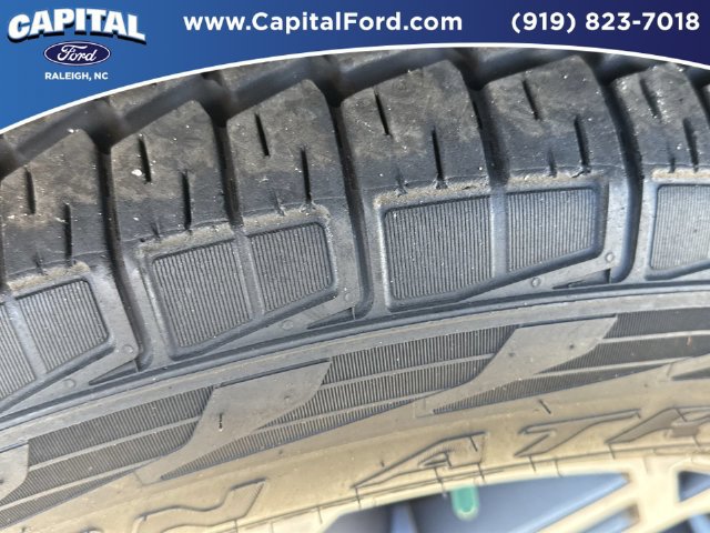 Certified 2025 Ford Expedition Active AWD/4WD image 14