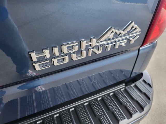 Used 2019 Chevrolet Silverado 1500 High Country w/ Technology Package image 29