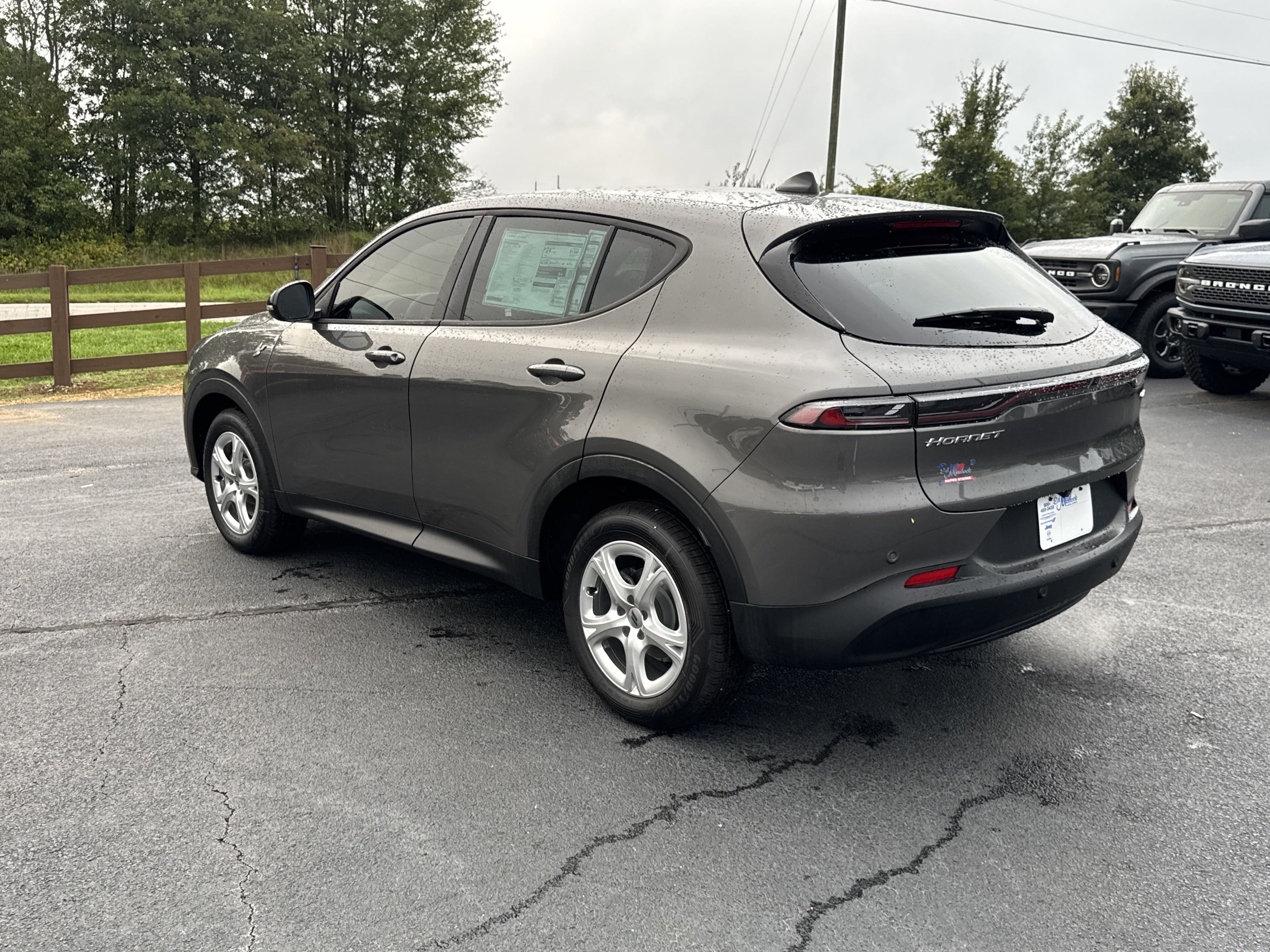 New 2025 Dodge Hornet GT w/ Cold Weather Group AWD/4WD image 7