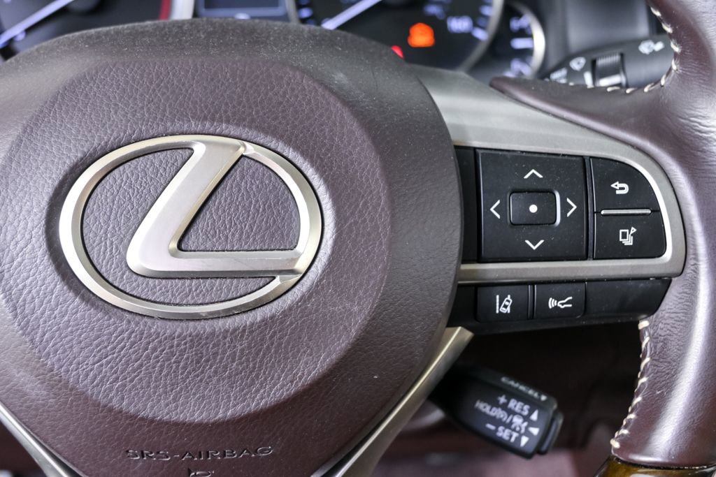 Used 2016 Lexus ES 350 w/ Luxury Package w/Wood Trim image 11
