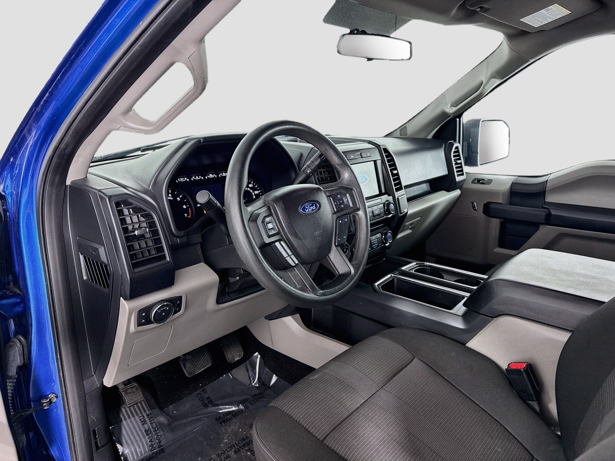 Used 2017 Ford F150 XL w/ Equipment Group 101A Mid AWD/4WD image 22
