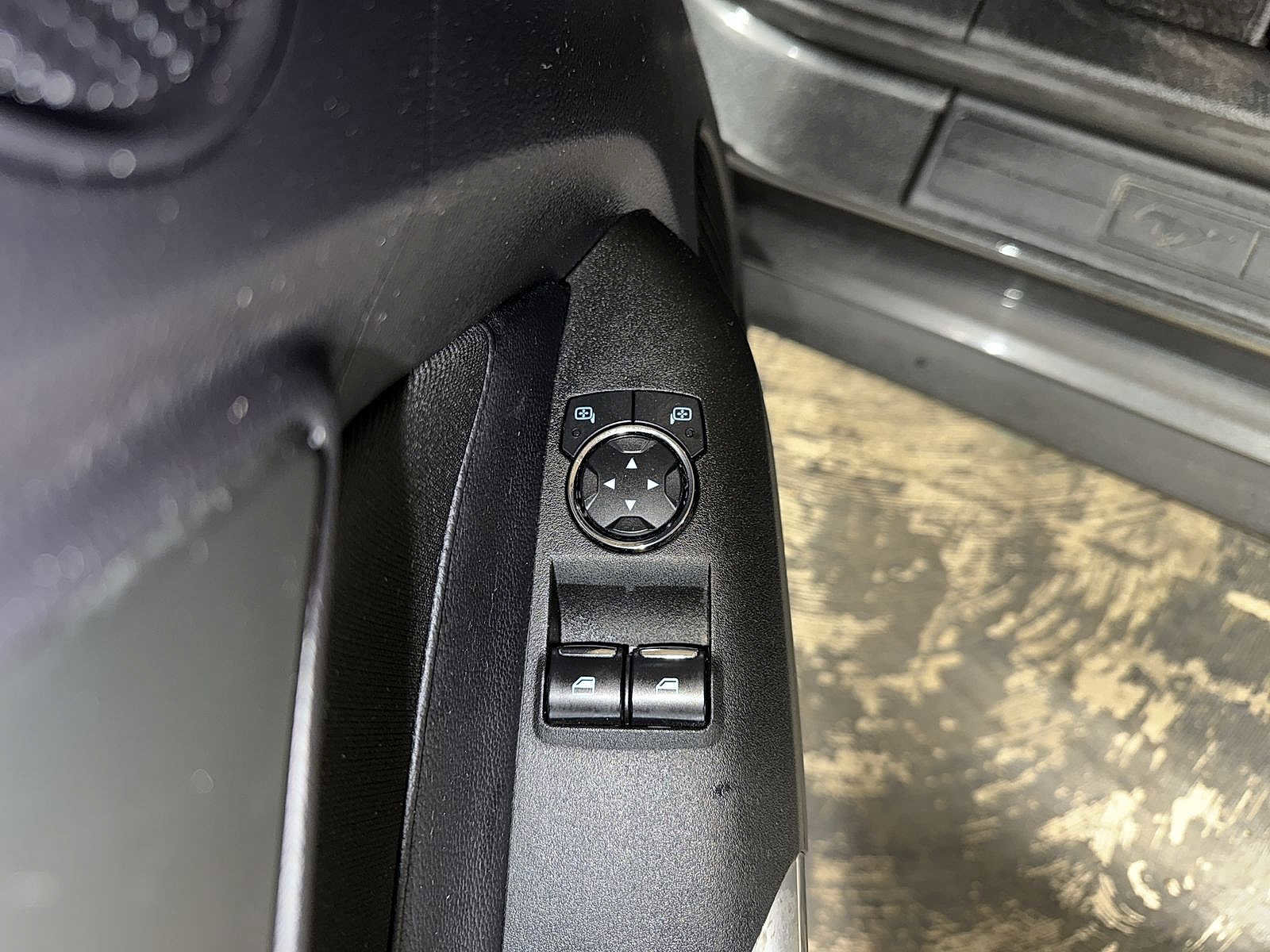 Used 2019 Ford Mustang EcoBoost w/ Equipment Group 101A image 22