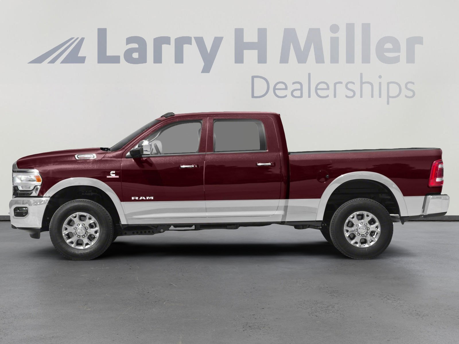 Used 2019 RAM 2500 Laramie w/ Night Edition AWD/4WD image 6