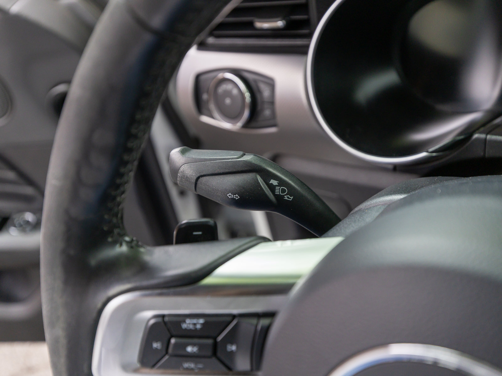 Used 2019 Ford Mustang GT Premium w/ Equipment Group 401A RWD image 53