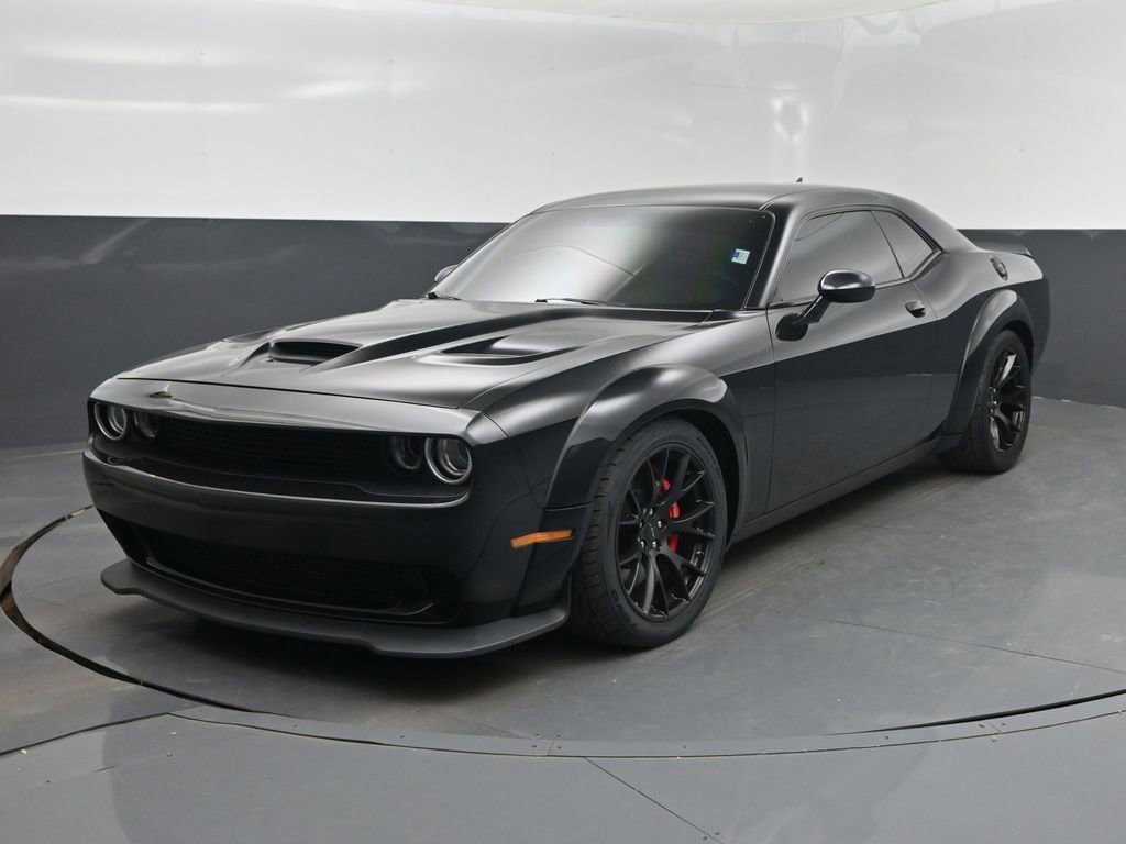 Used 2015 Dodge Challenger SRT Hellcat RWD image 22