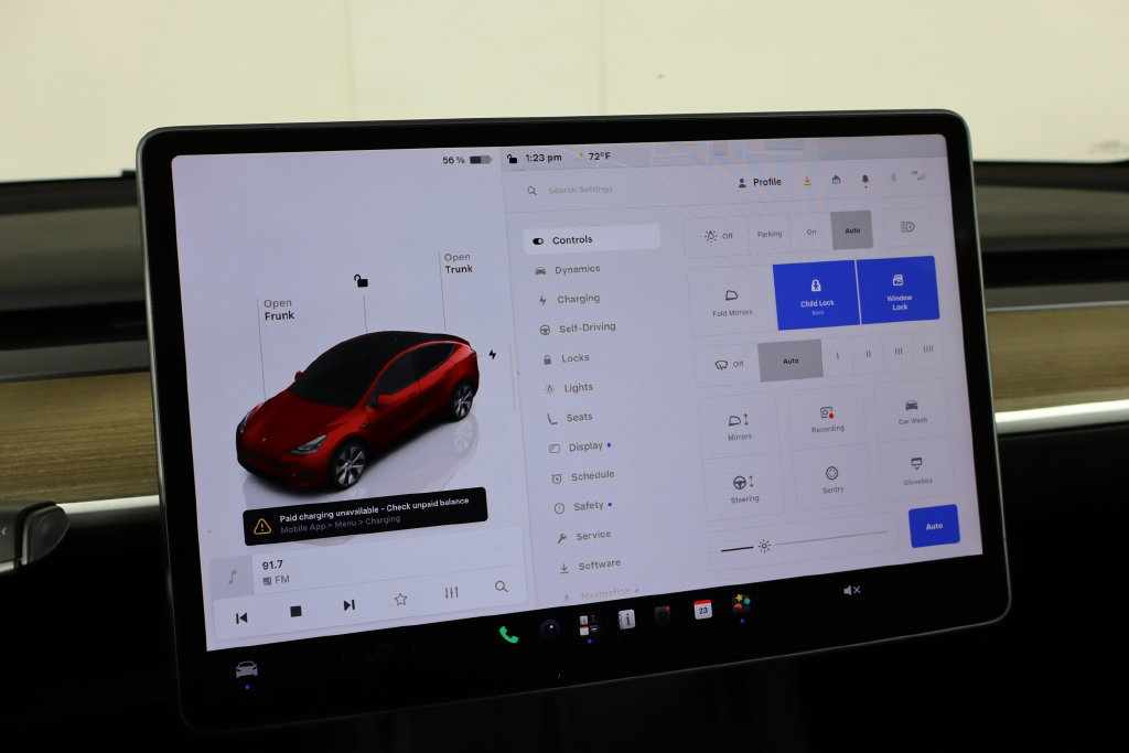 Used 2023 Tesla Model Y Long Range AWD/4WD image 27