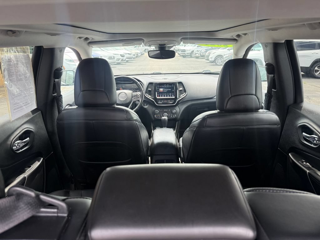 Used 2021 Jeep Cherokee Limited AWD/4WD image 21