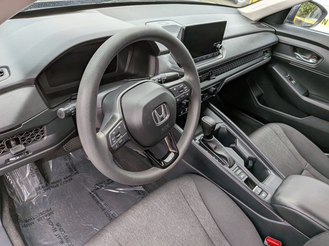 Used 2023 Honda Accord LX image 10