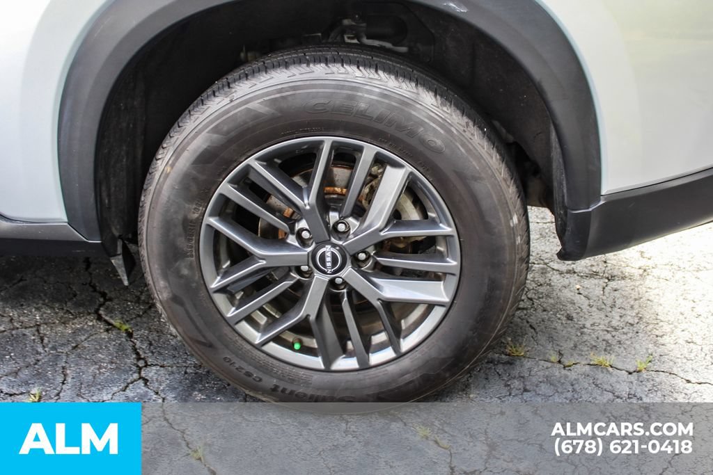 Used 2024 Nissan Rogue S FWD image 15