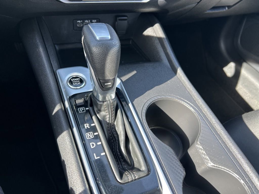 Used 2025 Nissan Altima 2.5 SV image 25