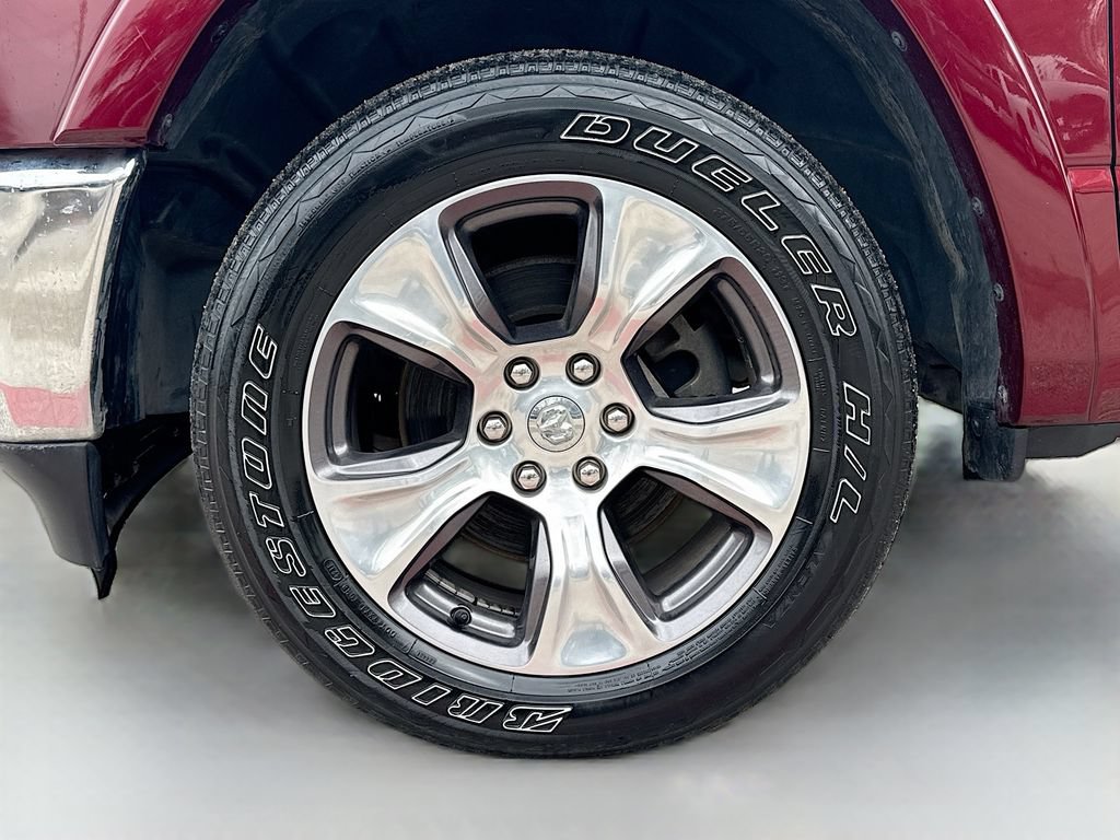 Used 2019 RAM 1500 Laramie AWD/4WD image 29