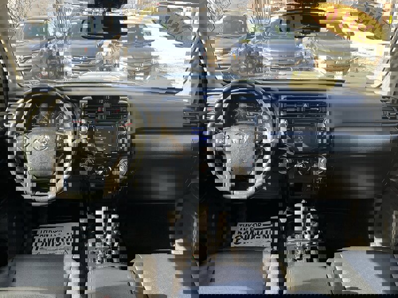 Used 2016 Toyota 4Runner Trail Premium image 18