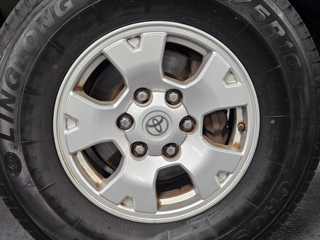 Used 2015 Toyota Tacoma PreRunner w/ SR5 Package RWD image 22