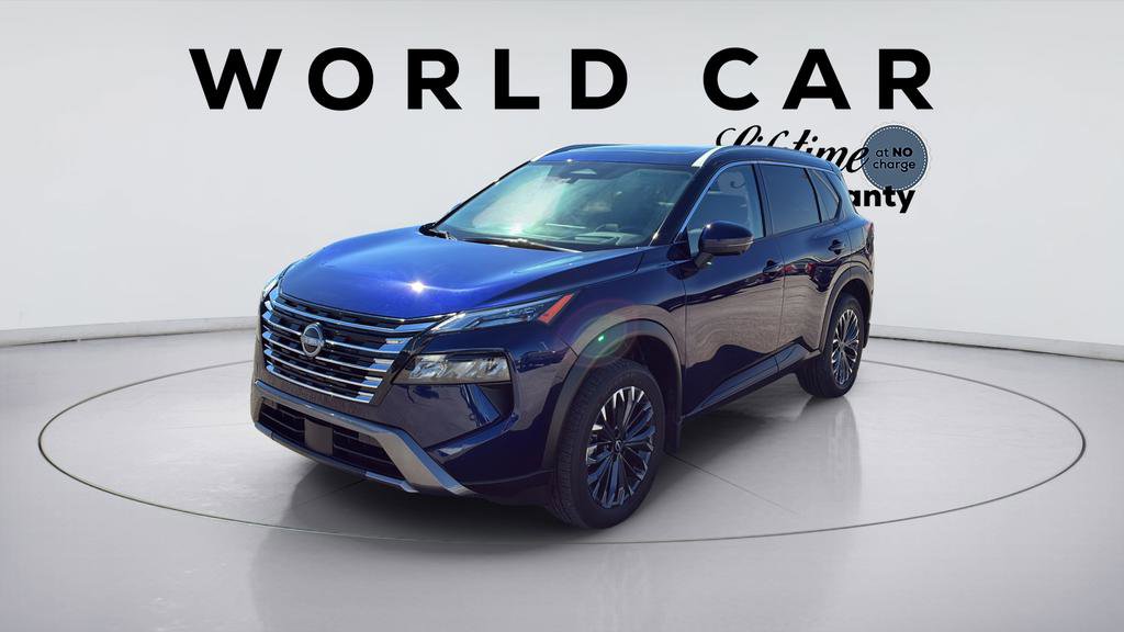 Used 2025 Nissan Rogue SL w/ Tech Package image 5