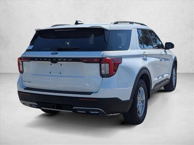 New 2026 Ford Explorer Active w/ Active Comfort Package image 2
