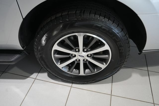 Used 2019 Ford Expedition Max XLT AWD/4WD image 10
