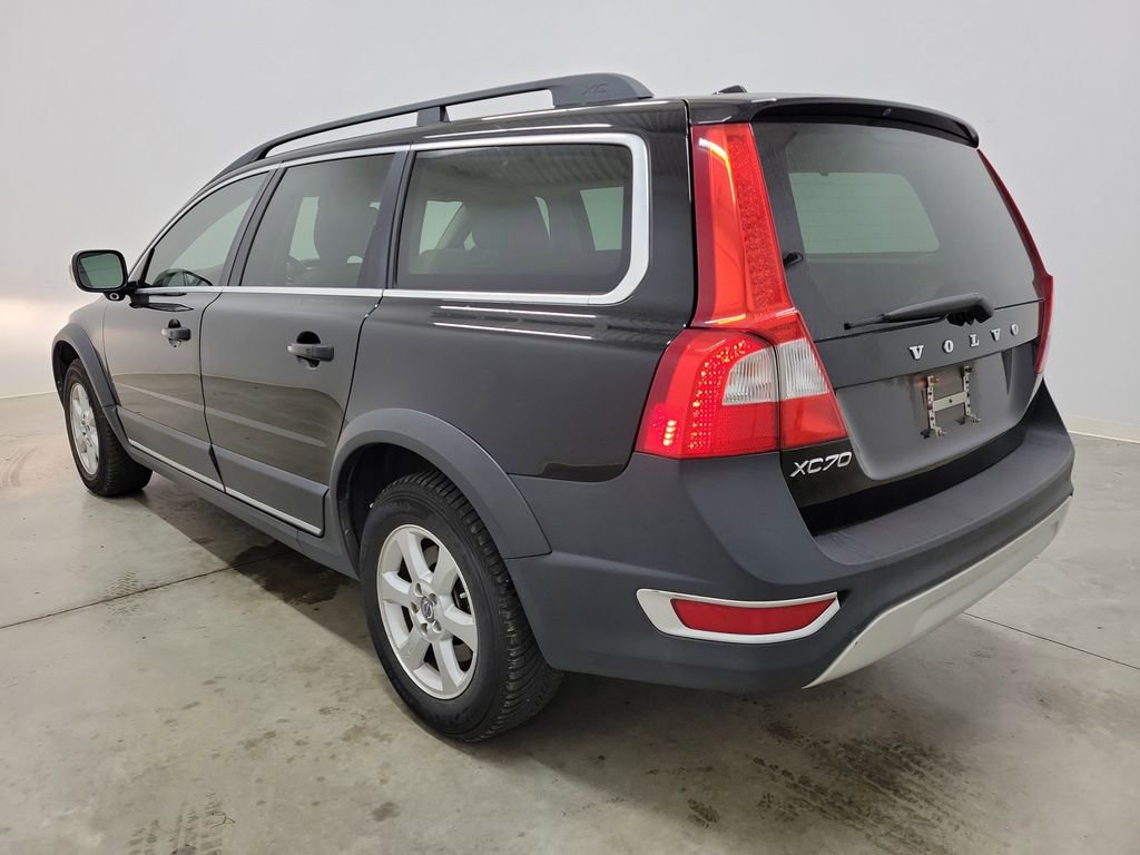 Used 2013 Volvo XC70 3.2 image 7