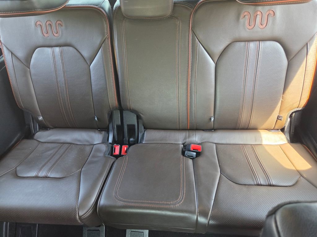 Used 2020 Ford Expedition King Ranch w/ Cargo Package AWD/4WD image 6