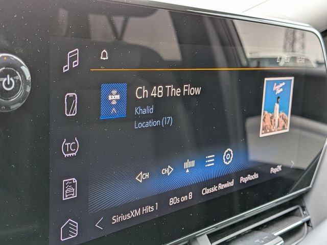 Used 2025 Chevrolet Trax LT w/ LT Convenience Package image 22