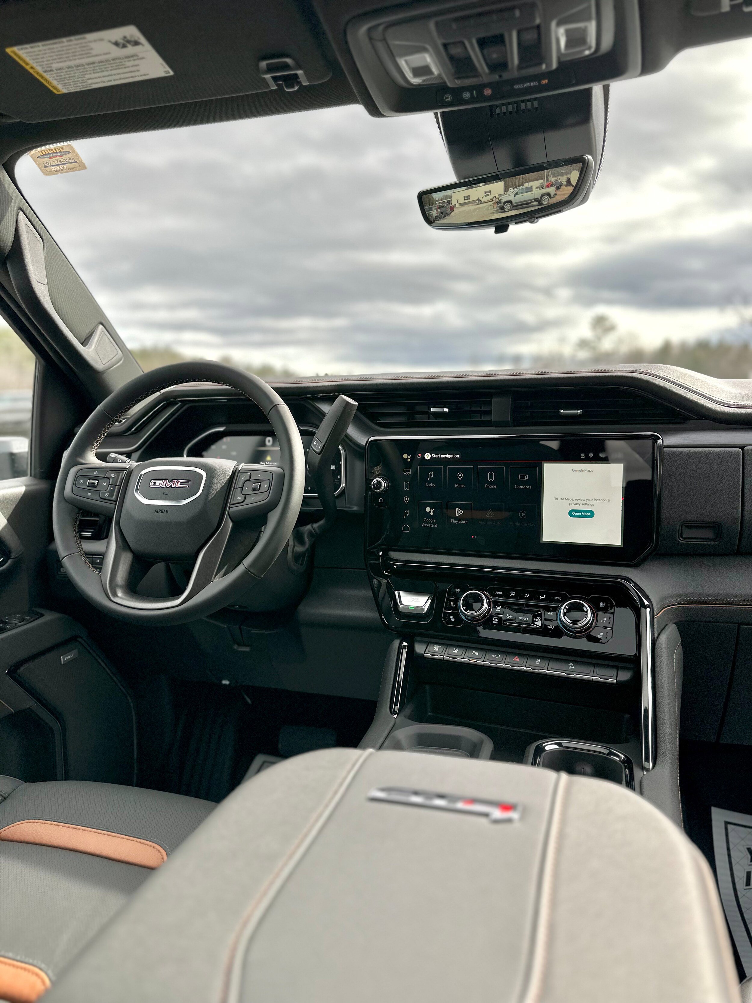 New 2026 GMC Sierra 2500 AT4 w/ Technology Package AWD/4WD image 25