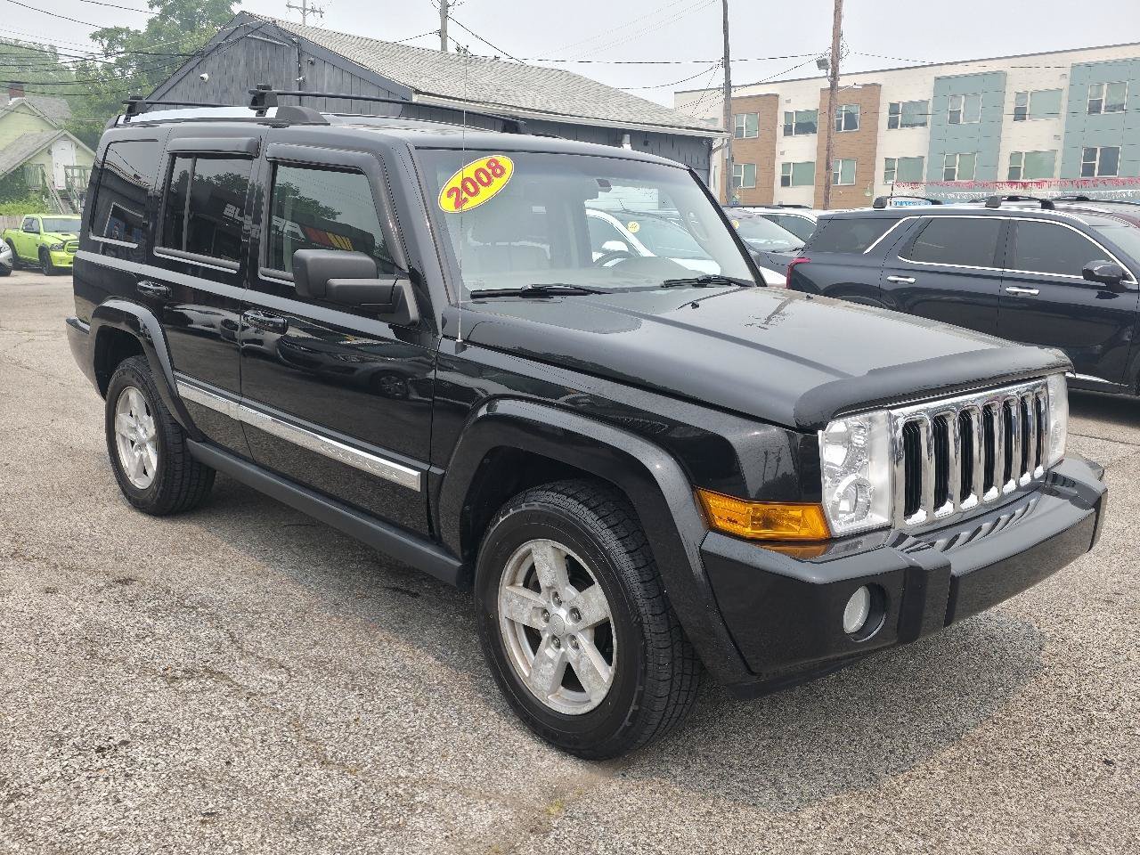 Used 2008 Jeep Commander Limited w/ Trailer Tow Group IV AWD/4WD image 3