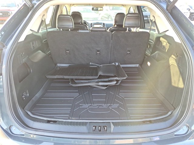 Certified 2019 Ford Edge Titanium image 25