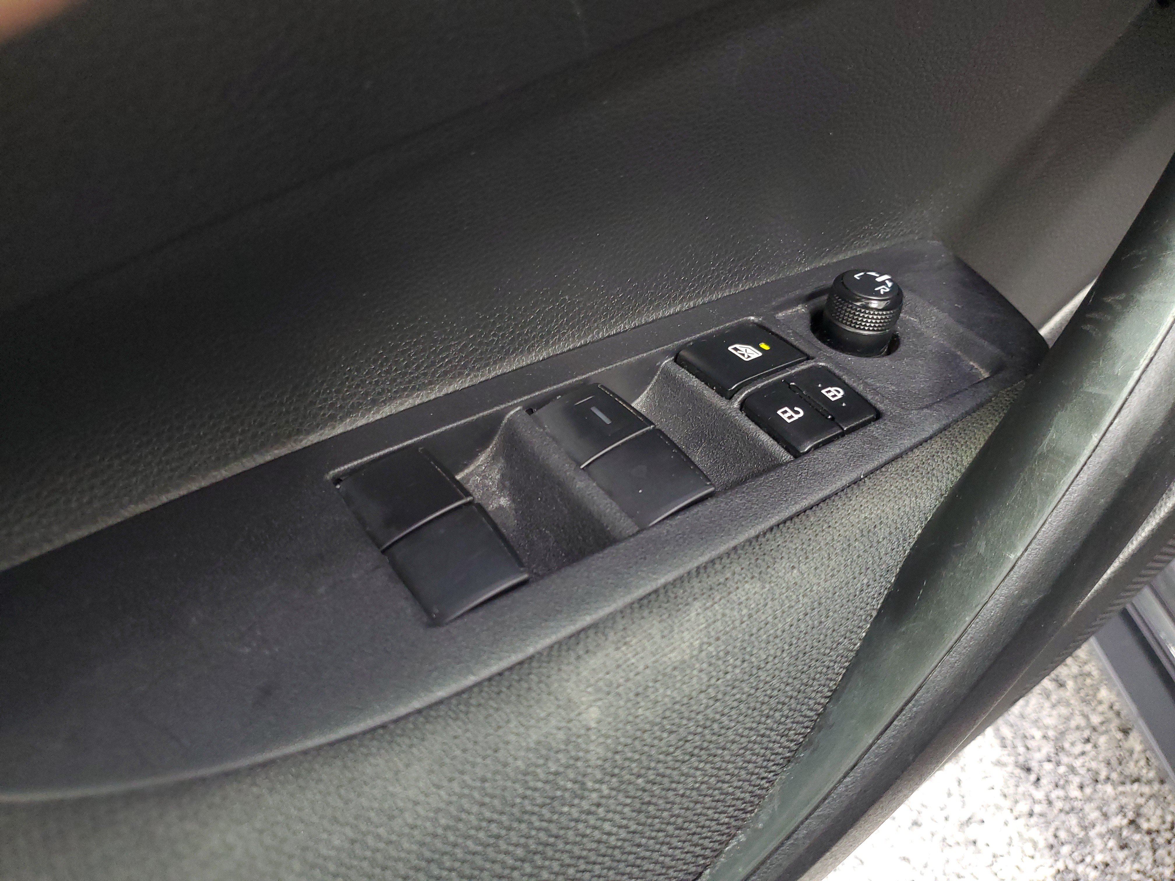 Used 2024 Toyota Corolla LE FWD image 20