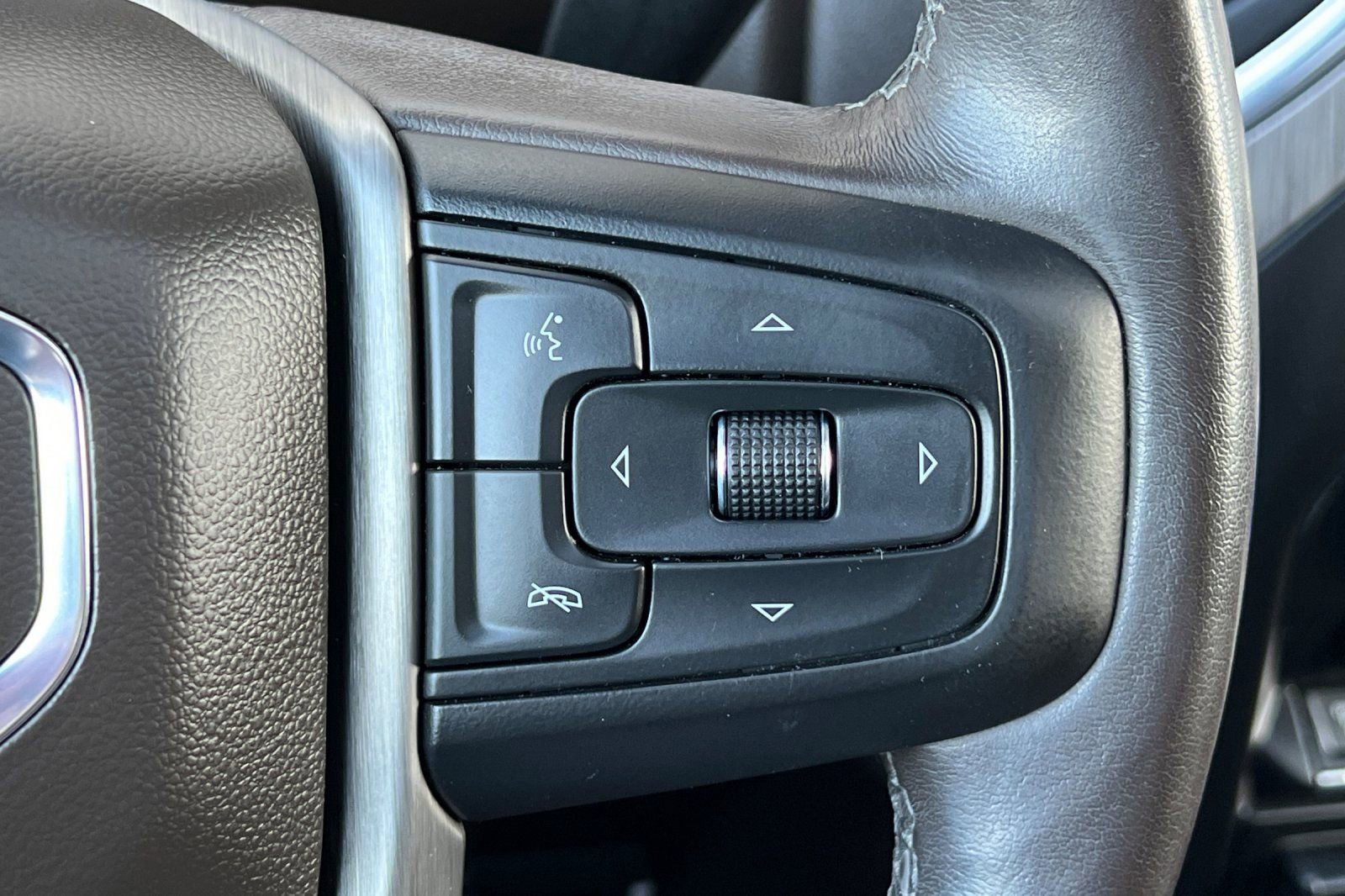 Used 2022 GMC Sierra 2500 Denali w/ Denali Ultimate Package image 36